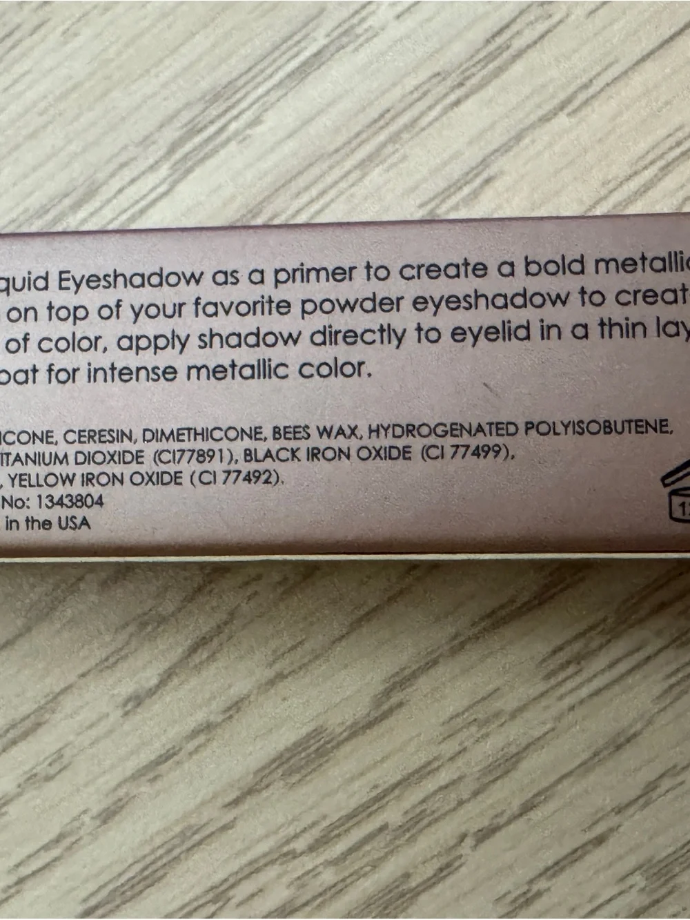 Liquid Eyeshadow by Manna Kadar Beauty